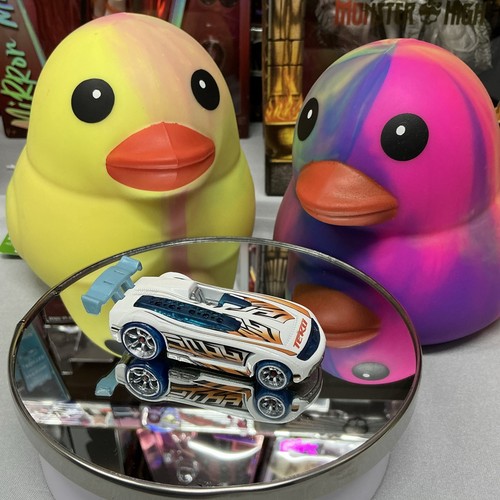 Hotwheels acceleratori battle - hotwheels,