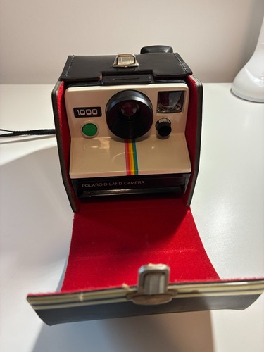 Polaroid land camera - land,