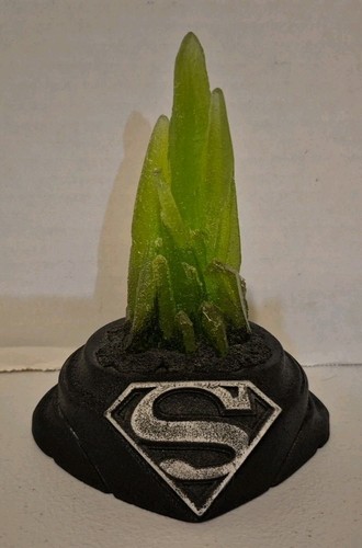 Superman kryptonite crystal - dc,