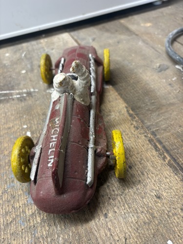 Vintage michelin cast iron - cast,