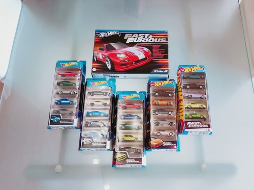 Hot wheels fast and furious - and,
