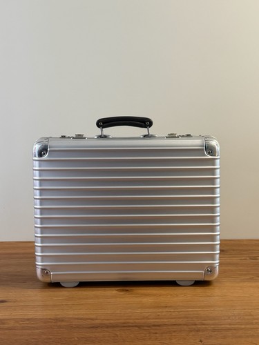 Rimowa classic flight - rimowa,