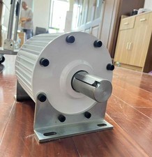 Generatore a magneti