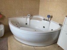 vasca idromassaggio angolare