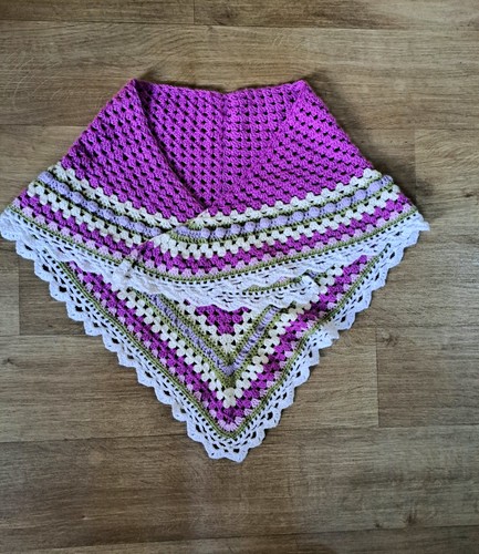 Scialle triangolo stile