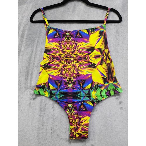 Nuovo swim sins miss - 7,