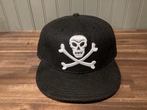 Vintage the hundreds - the, new