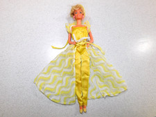 Barbie:  VINTAGE 1978 PRETTY