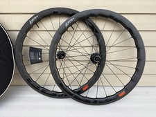 NUOVO! Zipp 353 NSW Set ruote
