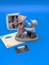 Figurina Pretty As A Picture