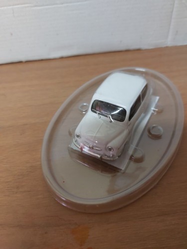 Die cast modellino auto - 1/43,