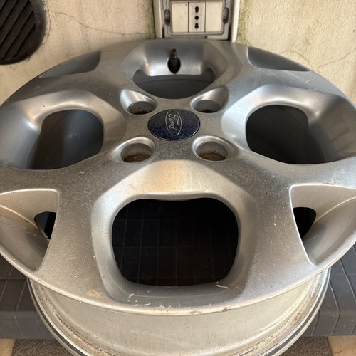 Cerchio lega ford fiesta - in,