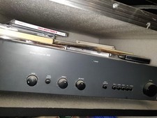 NAD 302 Amplificatore