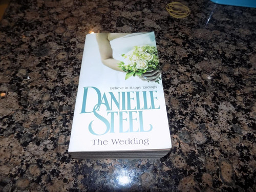 Danielle steel the wedding - steel,
