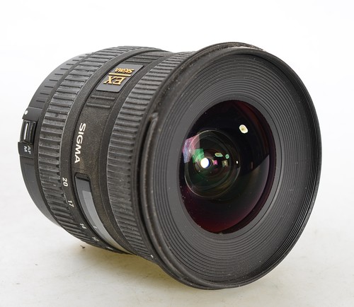 Sigma 20mm 6 dc - 1:4-5.6,