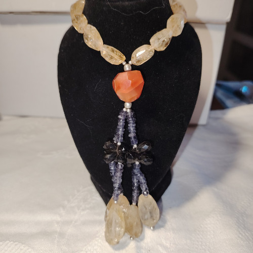 Collana con zaffiri - zaffiri,, pietra