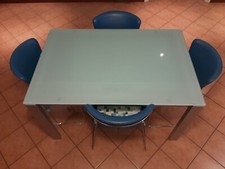 Tavolo allungabile DUCA di Calligaris: struttura metallo piano vetro temperato