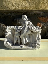 Dama Porta Oggetti In Porcellana Biscuit Bianca Alta 19 Cm