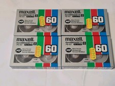 4 videocassette Maxell 8mm 60