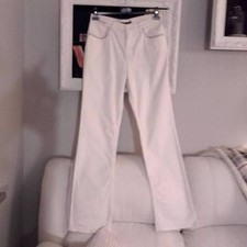 CLASSIC WHITE JEANS PANTS