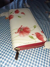 Portafoglio per ragazza