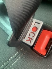 La protezione fibbia cintura