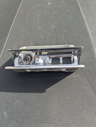 Posacenere mercedes r107 - posacenere,