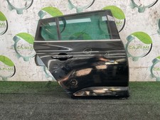 PORTIERA POSTERIORE DESTRA PER RENAULT Megane Serie 821006310R (15>)