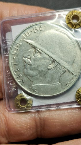 Lire elmetto - lire,