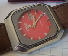 SEIKO 5 AUTOMATICO 6319 603A- DAY-DATE  21 JEWELS ROSSO. BUONE CONDIZIONI !
