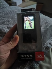 SONY WALKMAN NWZ-E354 BLACK NERO LETTORE MP3 8GB BOX RADIO FM PLAYER MEDIA...