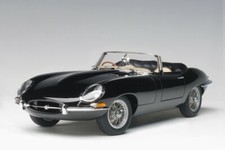 1:18 AUTOart Jaguar E-Type Roadster Series 1 3.8 black nero NUOVO NEW