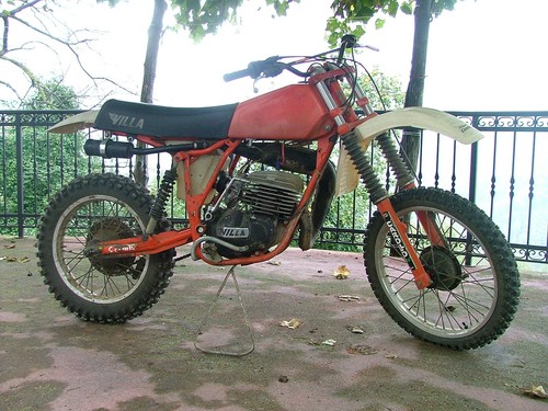 Moto cross 250 villa gommato - 250,