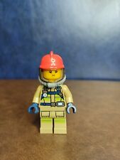 LEGO Minifigures Personaggio Pompiere Donna con  Casco e Bombole