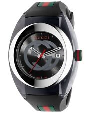 Orologio Gucci Sync XXL da uomo quadrante nero con logo cinturino in gomma - YA137101 ($680 MSRP)