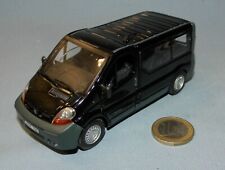 Hongwell 1/43 : Renault Trafic
