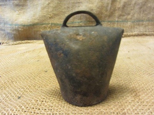 Campana pecora mucca metallo