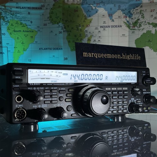 Ricetrasmettitore radioamatore