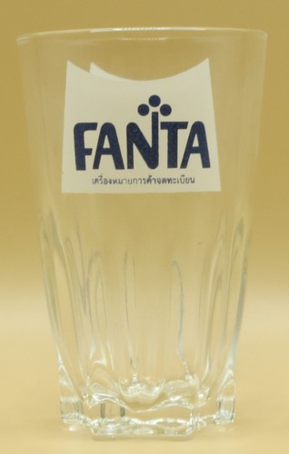 Bicchiere bere fanta - da,