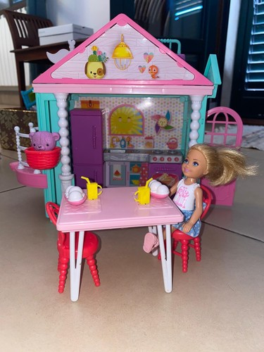 Barbie casa chelsea - la,