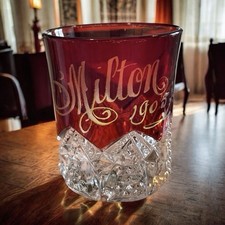 Antico bicchiere da nascita