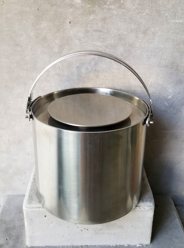 Arne jacobsen stelton - /,