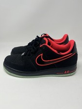 Size 8 - 2014 Nike Air Force 1