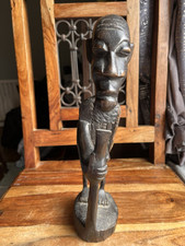 Statua uomo africano vintage