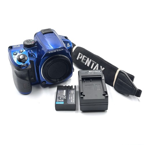 Pentax crystal blue - pentax,