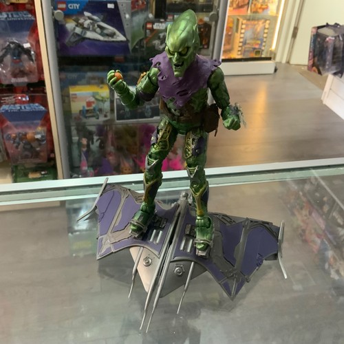 Hasbro marvel legends green - marvel,