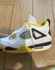 Jordan 4 Vivid sulfur WMNS 