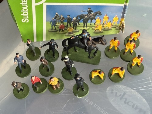 Subbuteo stadium services pack - services,