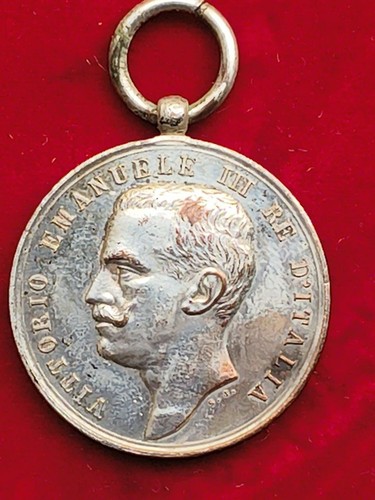 Medaglia merito vittorio - al,
