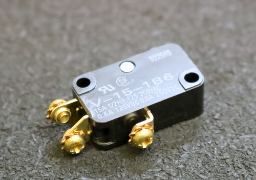 Microinterruttore omron - microinterruttore,